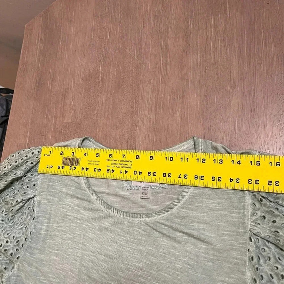 Women’s Cupio Tee Shirt Size XL - Picture 6 of 7